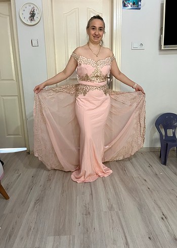 Pembe İşlemeli Straplez Uzun Abiye - Görsel 4