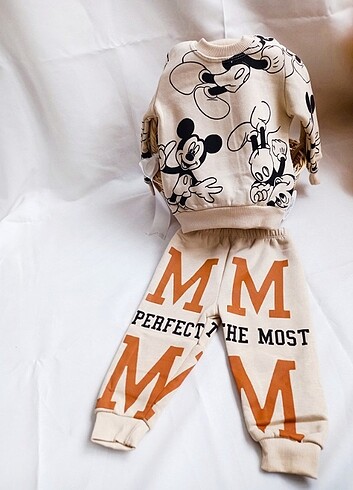 1,5 Yaş Beden Mickeymouse takım 