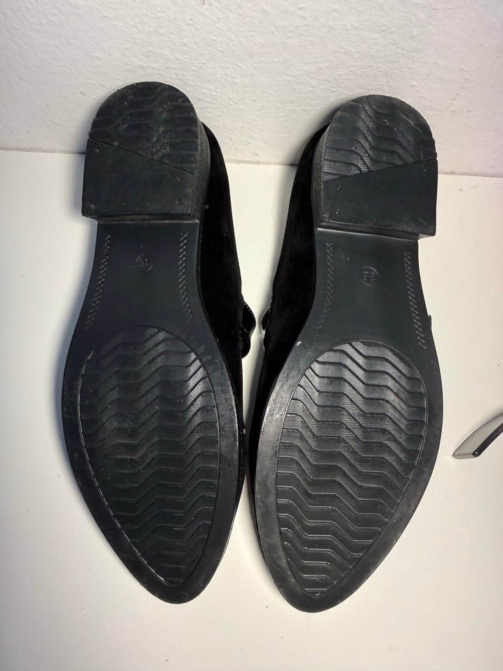 Siyah Süet Tokalı Blok Topuklu Kadın Ayakkabı - Görsel 4