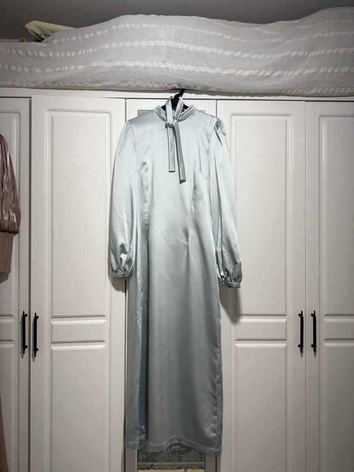 Gri Uzun Kollu Yüksek Yaka Kadın Elbise - Görsel 2