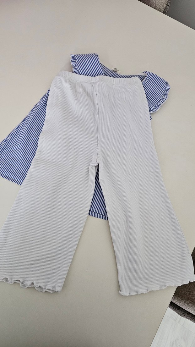 Düğmeli, Kolsuz Mavi Çizgili Kız Bluzu - Görsel 2