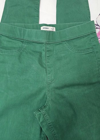 Kadın Yeşil Dar Kesim Midi Kumaş Pantolon - Görsel 4