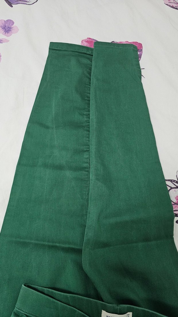 Kadın Yeşil Dar Kesim Midi Kumaş Pantolon - Görsel 3