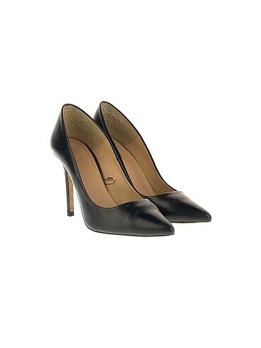 Zara Zara Stiletto %70 İndirimli.