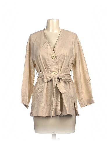 Zara Trenchcoat %70 İndirimli.