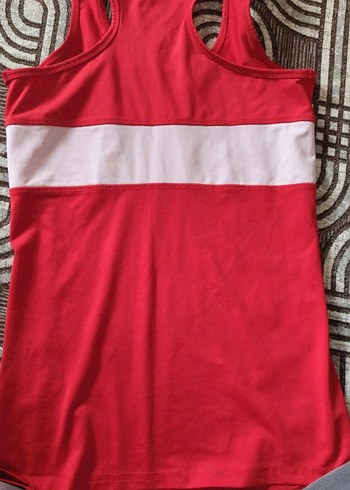 Kırmızı Atlet Spor Tişört - Görsel 4