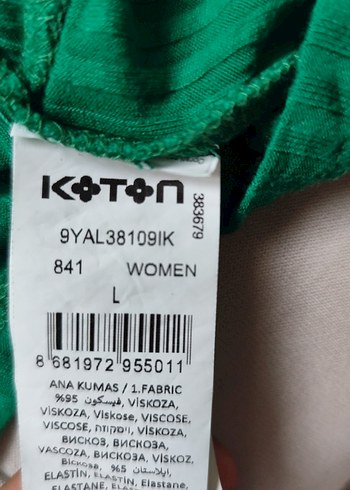 Yeşil Piliseli Kadın Atlet - Görsel 2