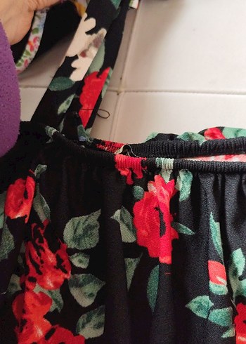 Çiçek Desenli Straplez kısa elbise - Görsel 2