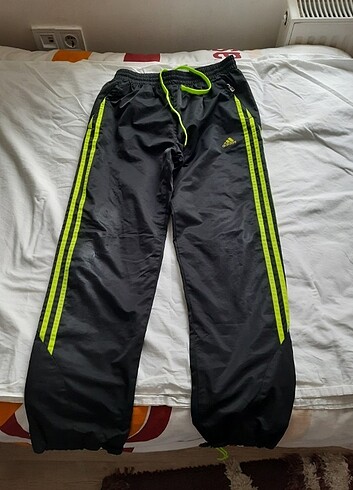 Adidas Erkek çocuk Eşofman altı 10 11 yaş