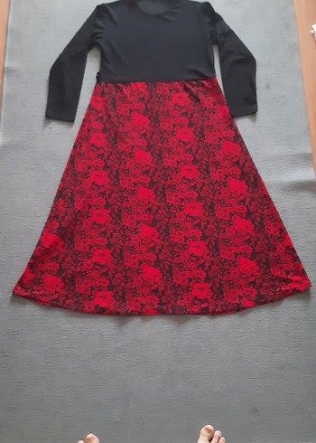 Uzun Kollu Kırmızı Siyah Gotik Elbise