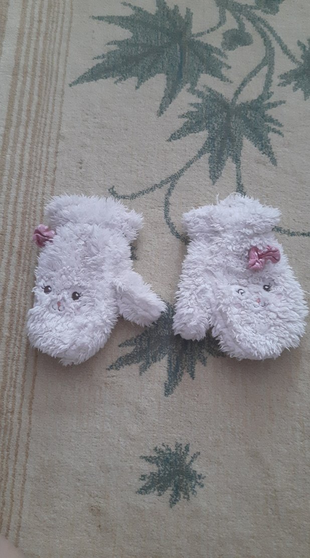 Nakışlı ekru renk Kız Çocuk eldiven - Görsel 2