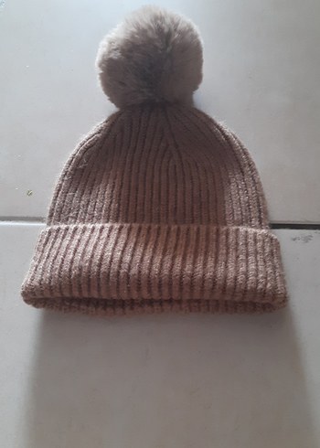 Diğer Kadın Bej Örgü Ponponlu Bere