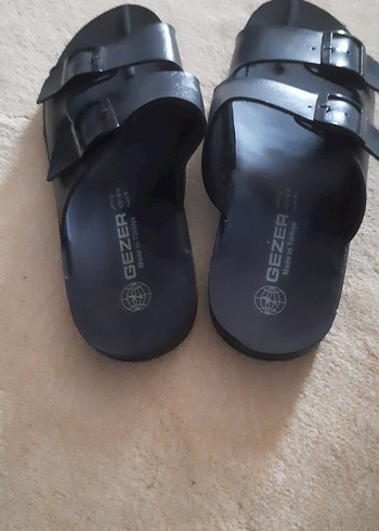 Siyah Minimalist Erkek Terlik - Görsel 3