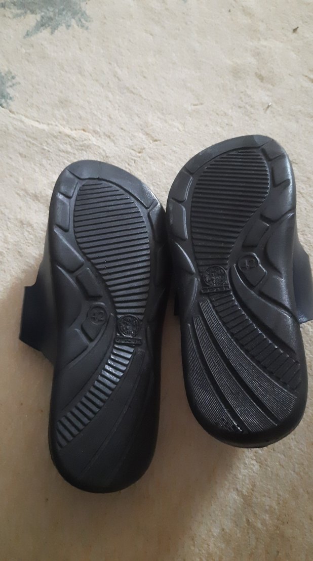 Siyah Minimalist Erkek Terlik - Görsel 5