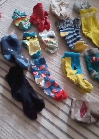 Çocuklar için Çok Renkli Çorap Seti - Görsel 4