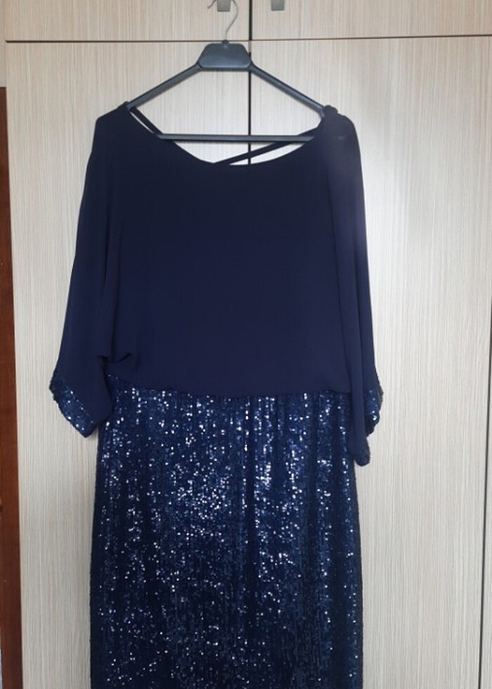 Mavi Elbise - Görsel 2