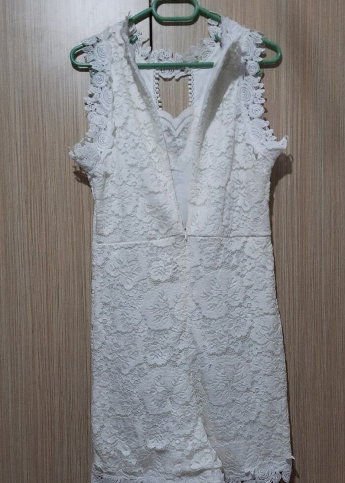 Beyaz Elbise - Görsel 4