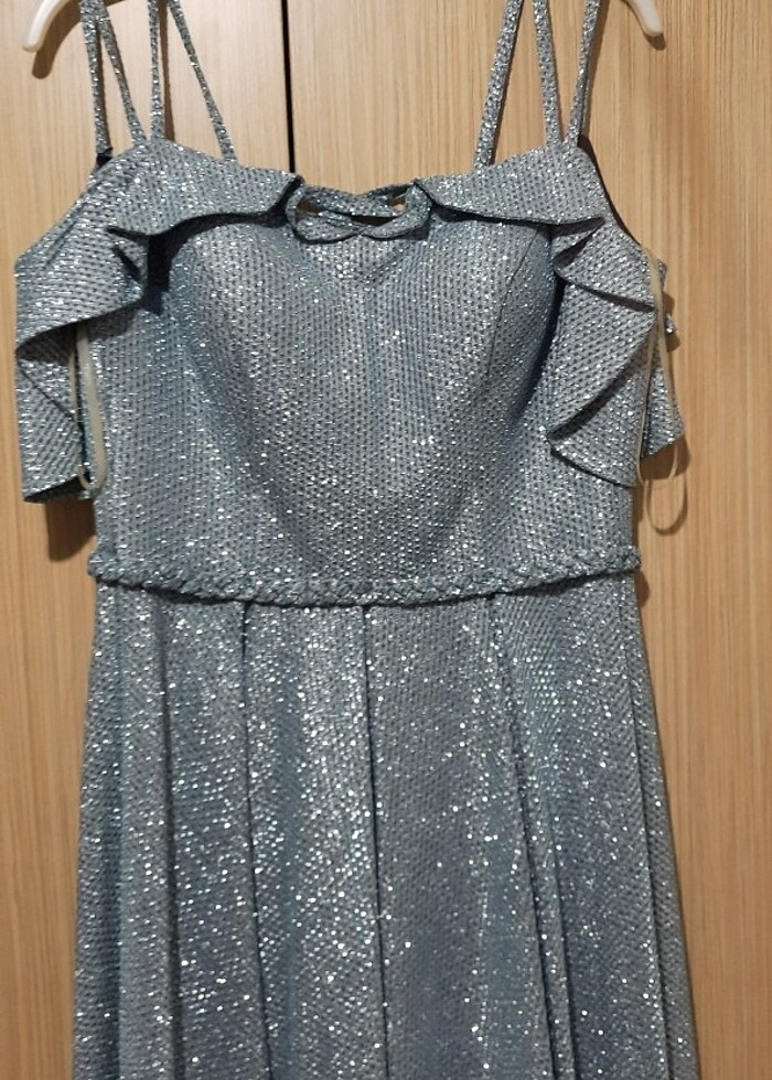 Mavi Elbise - Görsel 2