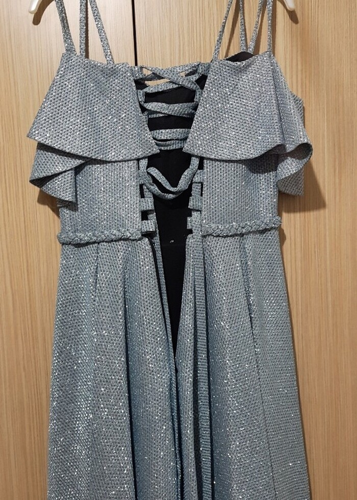 Mavi Elbise - Görsel 3