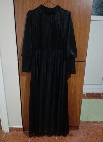 48 Beden Siyah Abiye Elbise