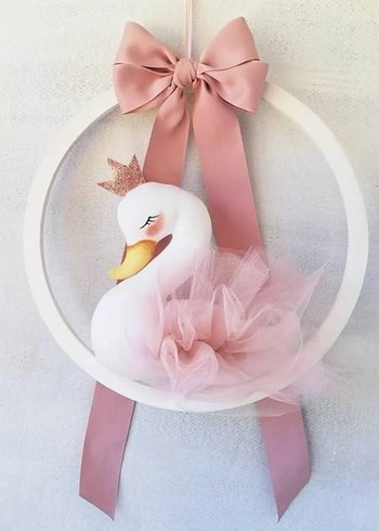 Pembe Kuğu Desenli Bebek Kapı Süsü - Görsel 2