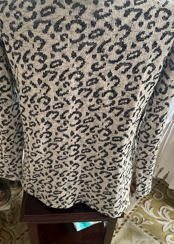 Gri Yılan Desenli Uzun Hamile Kabanı - Görsel 5