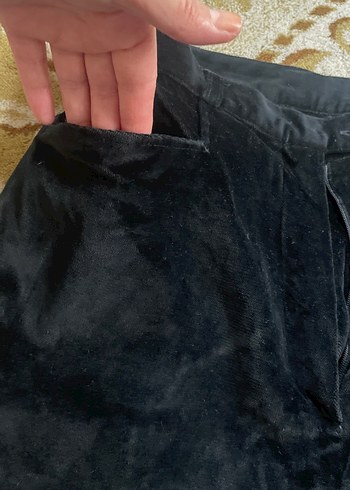 Siyah Kadın kadife Kemerli Pantolon - Görsel 4