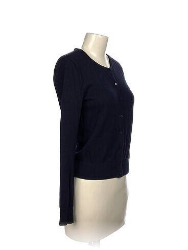 H&M H&M Hırka %70 İndirimli.