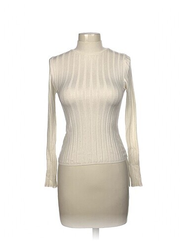 Stradivarius Bluz %70 İndirimli.