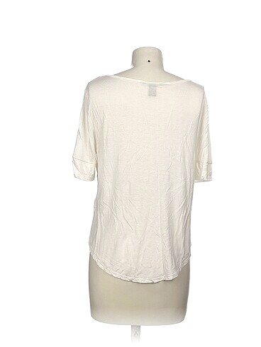 l Beden Diğer T-shirt %70 İndirimli.