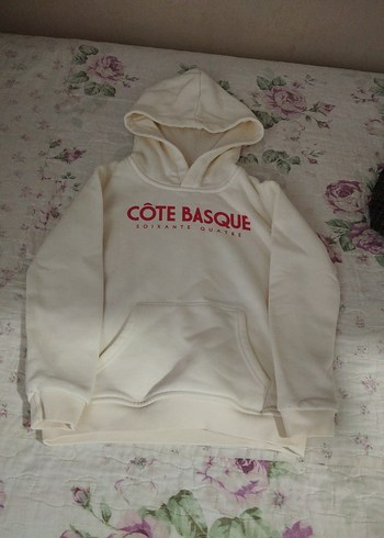 Beyaz Kapüşonlu Kadın Sweatshirt
