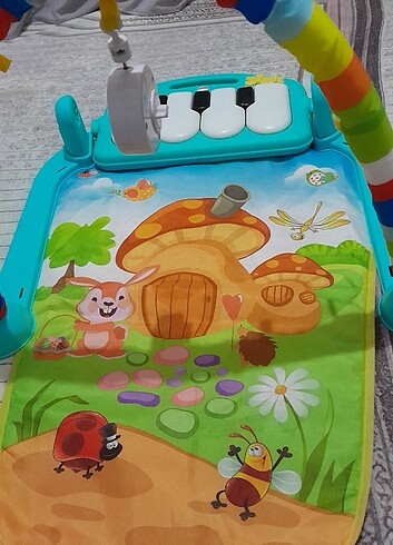 Diğer Piyanolu oyuncak halusi