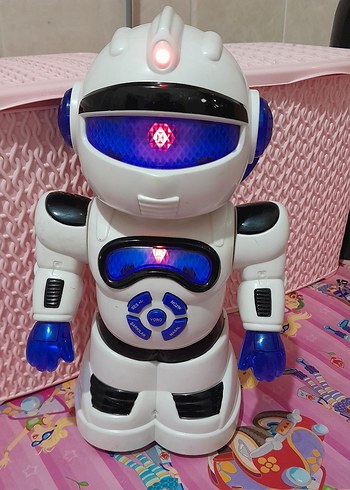 Mavi Işıklı Robot Figür Oyuncak