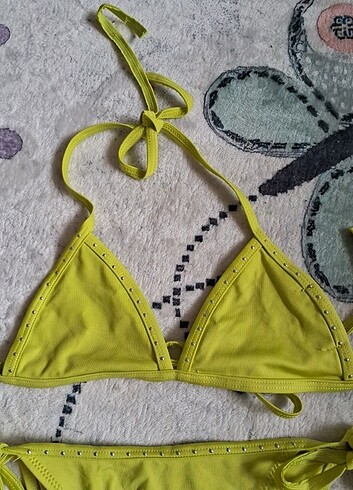 6 Yaş Beden yeşil Renk Mango kız çocuk bikini takımı