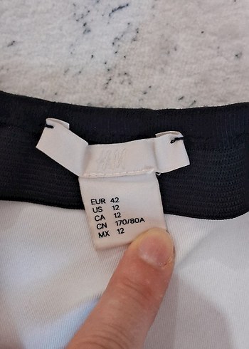 42 Beden H&M etek
