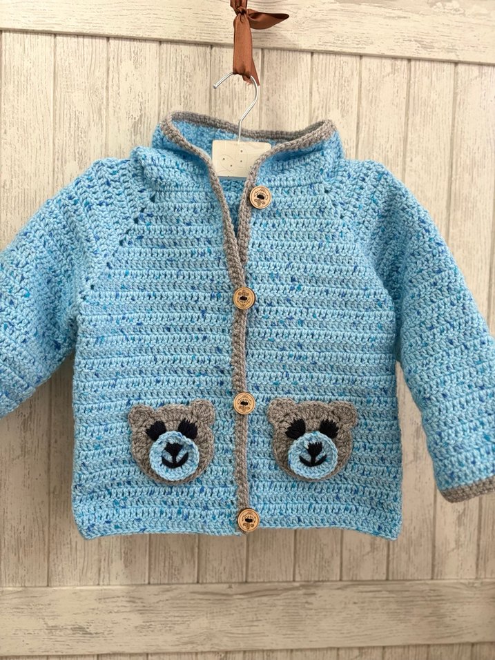 Mavi Nakışlı Örgü Erkek Çocuk Hırka - Görsel 2