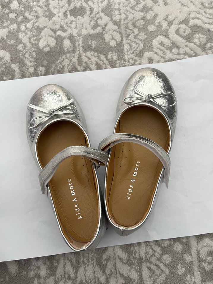 Kız Çocuk Gümüş Renk Fiyonk Detaylı Babet - Görsel 3