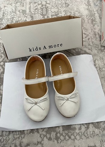 Kız Beyaz Fiyonk Detaylı Bale Ayakkabısı - Görsel 4