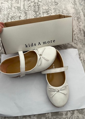 Kız Beyaz Fiyonk Detaylı Bale Ayakkabısı - Görsel 3