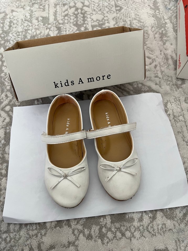 Kız Beyaz Fiyonk Detaylı Bale Ayakkabısı - Görsel 4