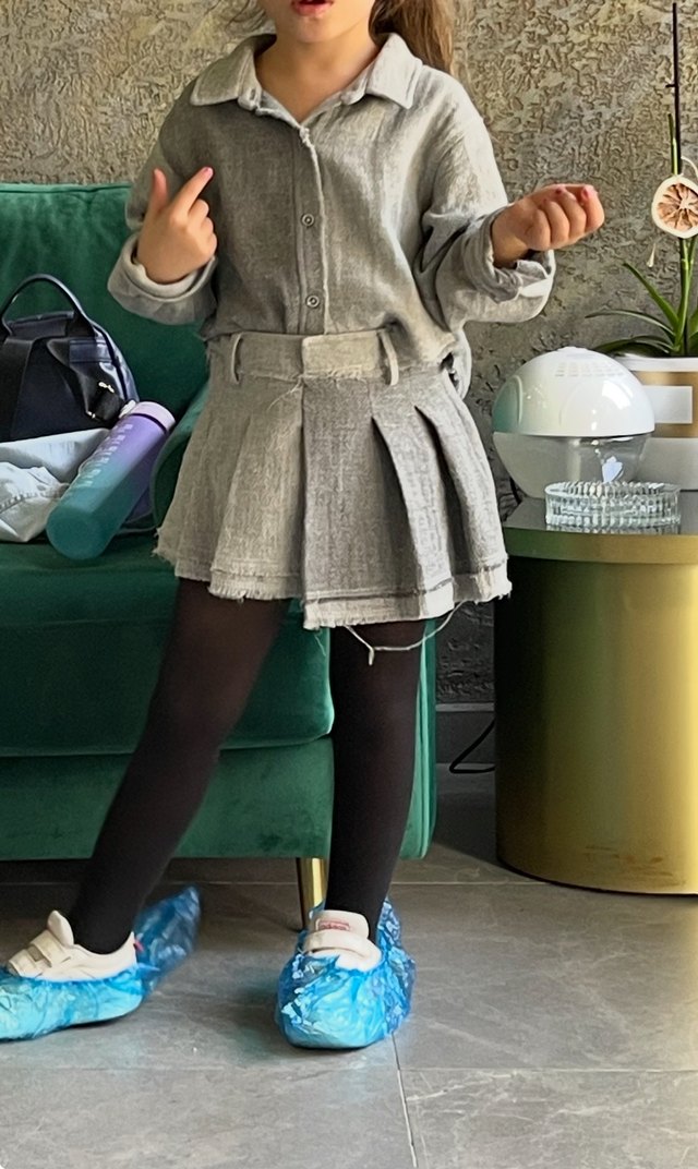 Gri Bebek Kız Uzun Kollu Fırfırlı Takım - Görsel 4