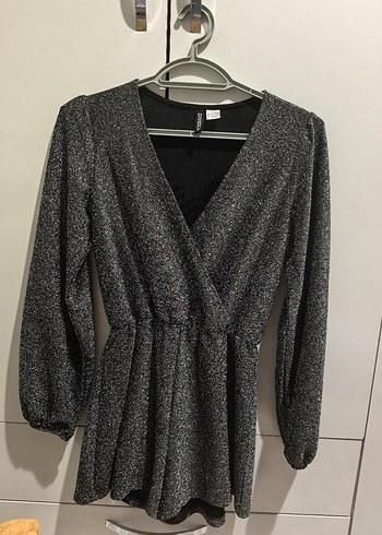 Parlak uzun kollu şortlu H&M tulum - Görsel 2