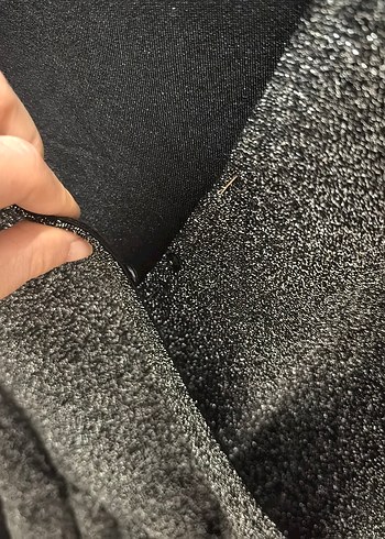 Parlak uzun kollu şortlu H&M tulum - Görsel 3