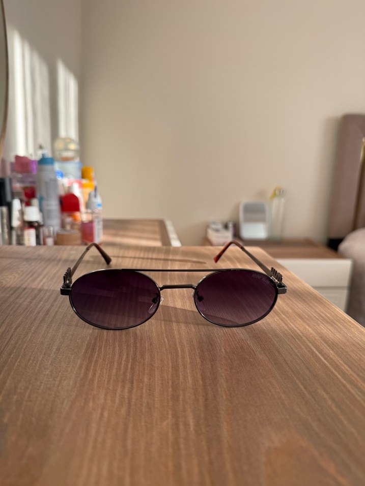 Miu Miu Kahverengi Kadın Güneş Gözlüğü - Görsel 4