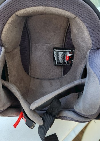 Beyaz çenesiz Motosiklet Kaskı - Görsel 2