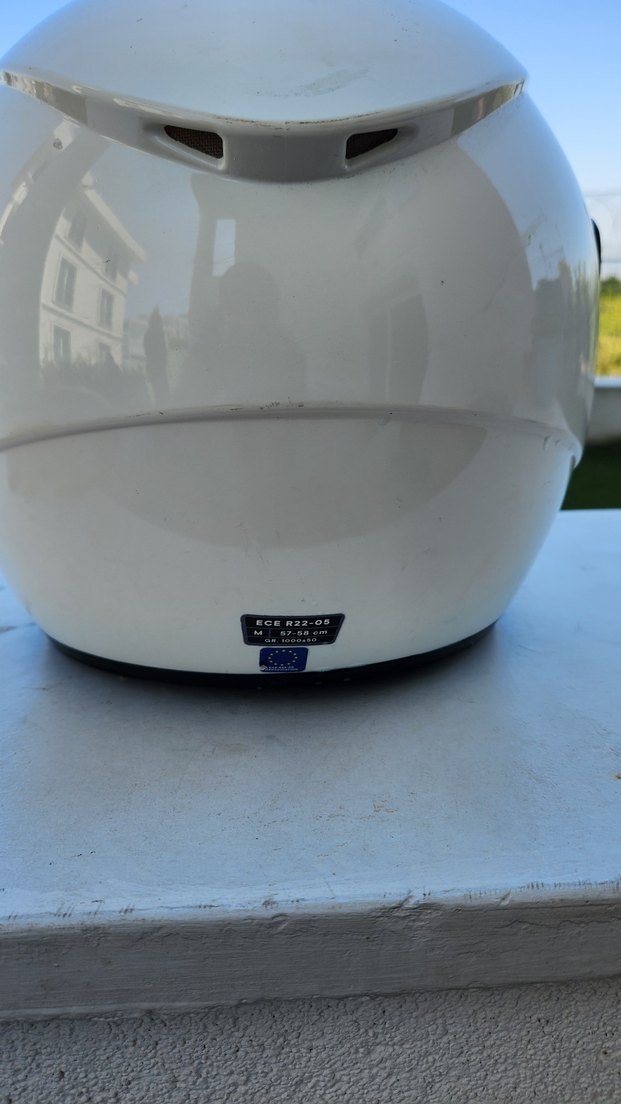 Beyaz çenesiz Motosiklet Kaskı - Görsel 3