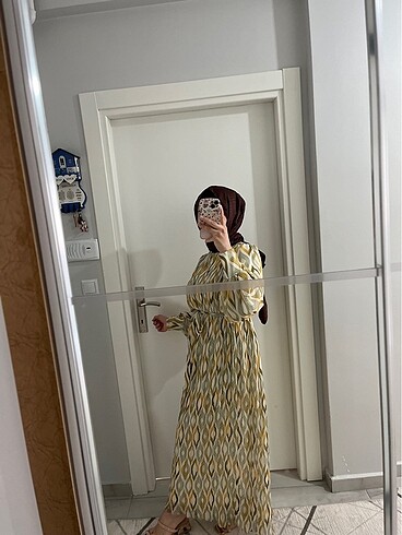 m Beden yeşil Renk Astarlı şifon elbise