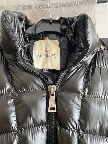 s Beden MONCLER MONT