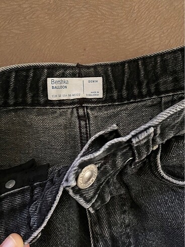 Bershka Pantolon