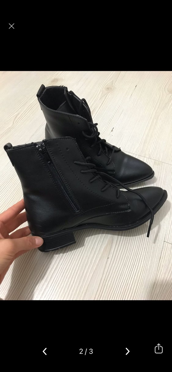 Siyah Deri Gotik Kadın Botu - Görsel 2